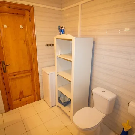 De 3 Y Piscina Fuentes Апартаменты