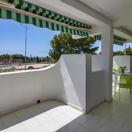 De 3 Y Piscina Fuentes Апартаменты